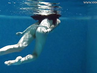 Sheril Blossom Super Cute Big Tits Underwater free video