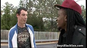 Black Muscular Gay Dude Fuck White Boy Hard 04 free video