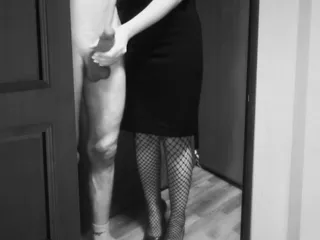 Mature Mistress Gives Pleasure To The Guy free video